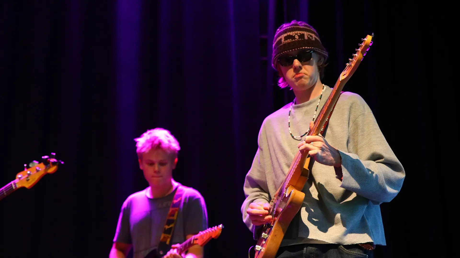 /media/aa5ng3m5/lsbs-guitar-live.jpg?width=1920&height=1080&format=webp&v=1da8c13d4dd6f80